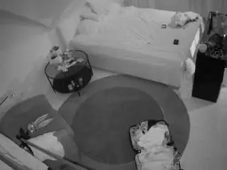 Camsoda Watch Live Sex Cams of voyeurcam-julmodels-whitebed-1