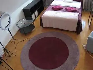 Camsoda Sex Chat of voyeurcam-julmodels-whitebed-1