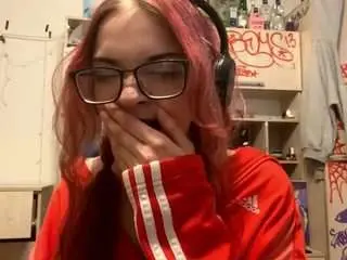 Camsoda Sex Cam of redheadcatxdd