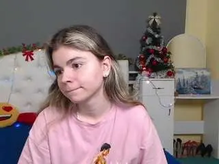 Camsoda Watch Live Sex Cams of tinaredly