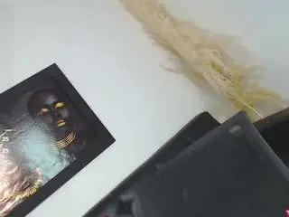 Camsoda Private Sex Chat of camila-hott1