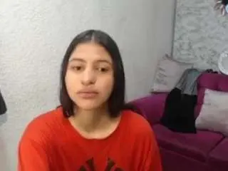 Camsoda Free Porn Cam of evagirl69