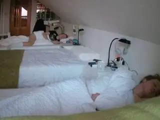 Camsoda Nude Webcam of voyeurcam-julmodels-bed-3