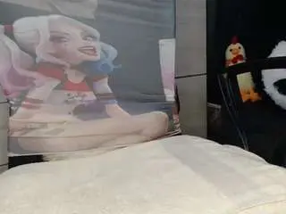 Camsoda Free Porn Cam of golden1temptation