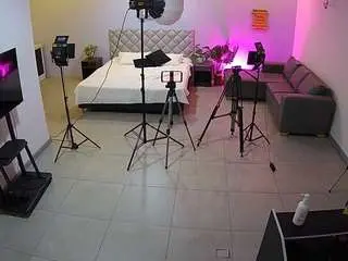 Camsoda Nude Webcam of voyeurcam-jb-photo-studio