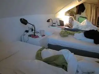 Camsoda Sex Chat of voyeurcam-julmodels-bed-4