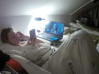 Camsoda Live Sex of voyeurcam-julmodels-bed-4