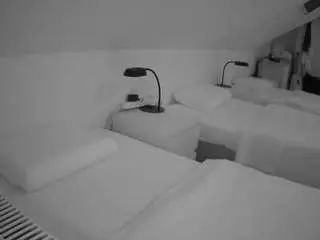 Camsoda Free Live Porn of voyeurcam-julmodels-bed-4