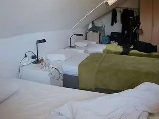 Camsoda Adult Webcam of voyeurcam-julmodels-bed-4