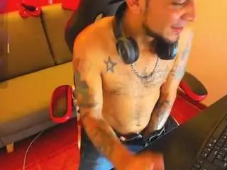 Camsoda Live Porn of brolyn-xx