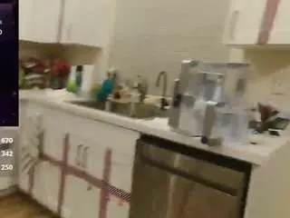 Camsoda Watch Live Sex Cams of blondiewithanass