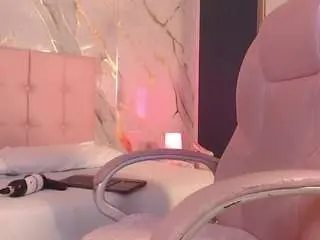 Camsoda Live Sex Cam of red-kytty6