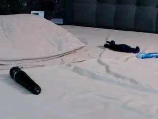 Camsoda Nude Webcam of petitelil