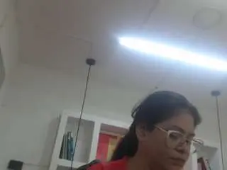 Camsoda Sex Chat of laddy-sexy