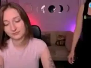 Camsoda Sex Cam of niki-miki