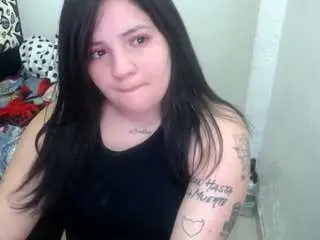 Camsoda Free Live Porn of jullymessyy