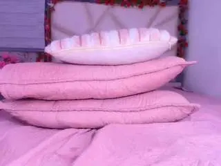 Camsoda Sex Cam of violetta-lond