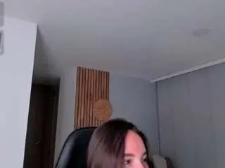 Camsoda Free Porn Cam of anniehall