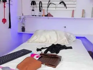 Camsoda Nude Webcam of alejandra-dunn