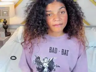 Camsoda Live Porn of michellebronx