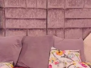 Camsoda Free Live Porn of mia-quinn