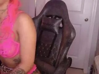 Camsoda Watch Live Sex Cams of butterflybooty