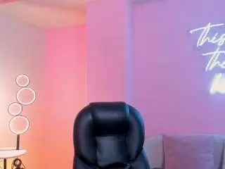 Camsoda Nude Webcam of annamoore