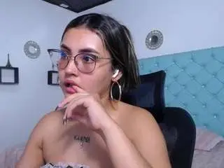 Camsoda Adult Webcams of antonellasweetlittle