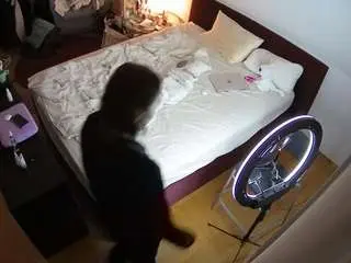 Camsoda Best live sex cam show of voyeurcam-julmodels-whitebed-2