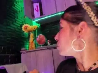 Camsoda Nude Webcam of laurenhills