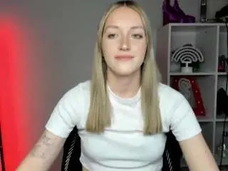 Camsoda Adult Webcams of evelynblond