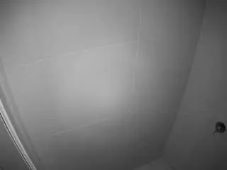 Camsoda Private Sex Chat of voyeurcam-casa-salsa-bathroom-8