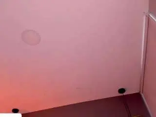 Camsoda Adult Webcam of viky-petitee