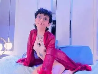 Camsoda Free Live Porn of calioperoux