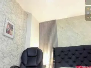 Camsoda Sex Chat of camilabouzas1