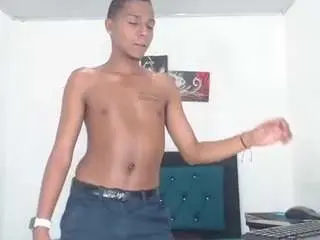 Camsoda Nude Webcam of hotboyluxeet