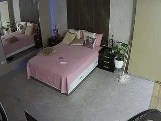 Camsoda Live Sex Cam of voyeurcam-casa-salsa-bedroom-4