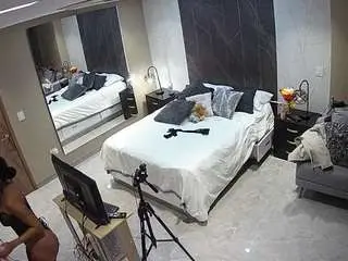Camsoda Live Porn of voyeurcam-casa-salsa-bedroom-4