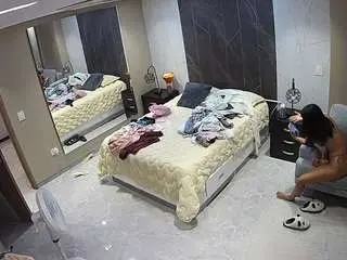 Camsoda Sex Chat of voyeurcam-casa-salsa-bedroom-4