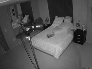 Camsoda Adult Webcams of voyeurcam-casa-salsa-bedroom-4