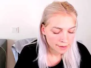 Camsoda Watch Live Sex Cams of kristihoward