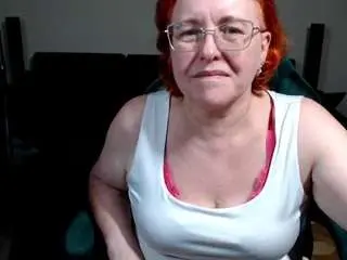 Camsoda Nude Webcam of curvyjoanna