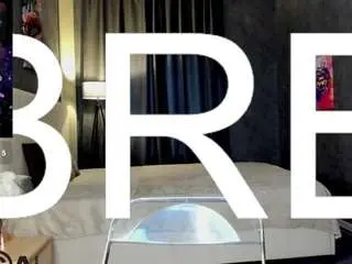 Camsoda Adult Webcams of evelyn-smitt