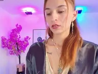 Camsoda Sex Cam of tamaragrays