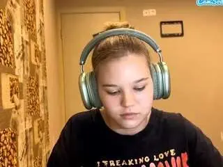 Camsoda Sex Chat of adrianpatterson