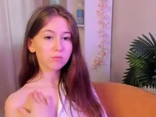 Camsoda Nude Webcam of alainewoernle