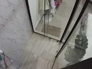 Camsoda Adult Webcam of voyeurcam-jb-shower-2