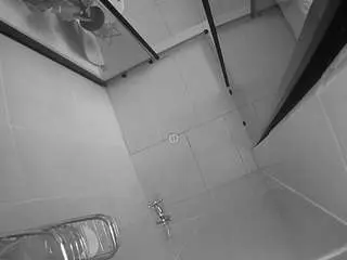 Camsoda Private Sex Chat of voyeurcam-jb-shower-2