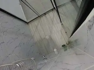 Camsoda Nude Webcam of voyeurcam-jb-shower-2