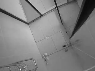 Camsoda Adult Webcams of voyeurcam-jb-shower-2